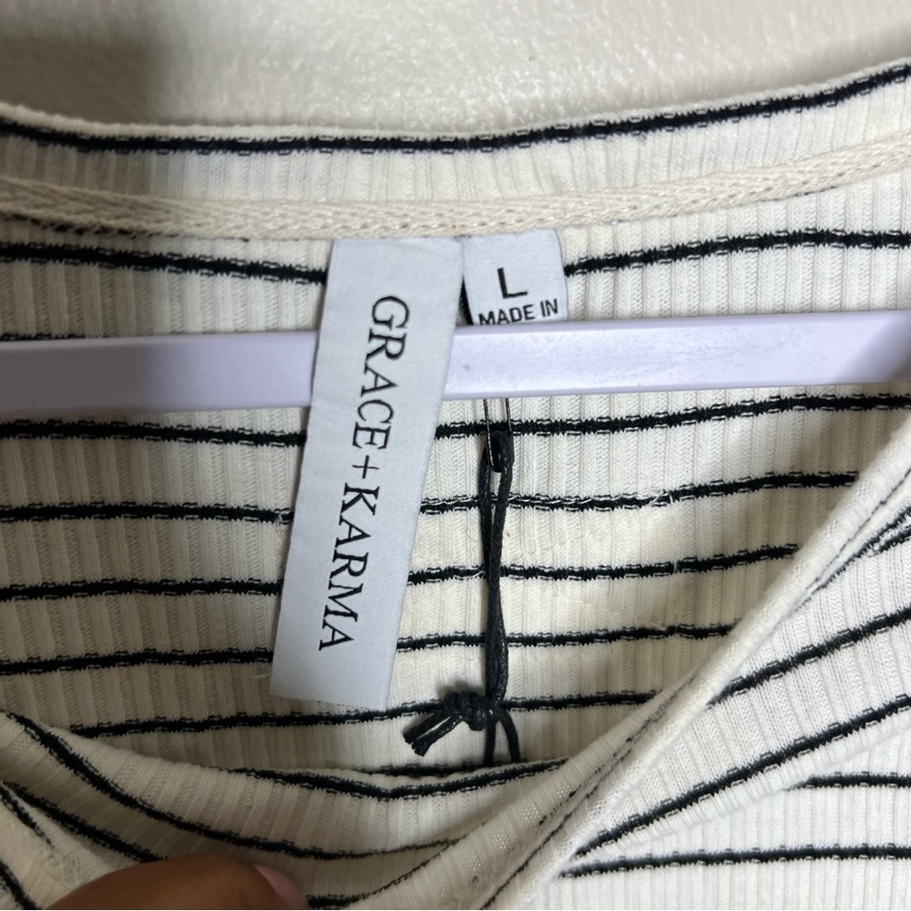 Grace +‎ Karma Striped Ribbed Long Sleeve Top - Picture 10 of 10